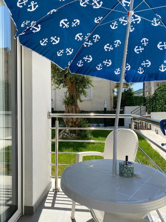 בודווה Apartments Monika מראה חיצוני תמונה