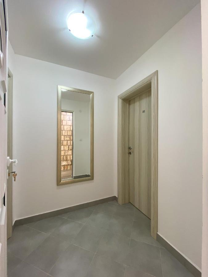 בודווה Apartments Monika מראה חיצוני תמונה