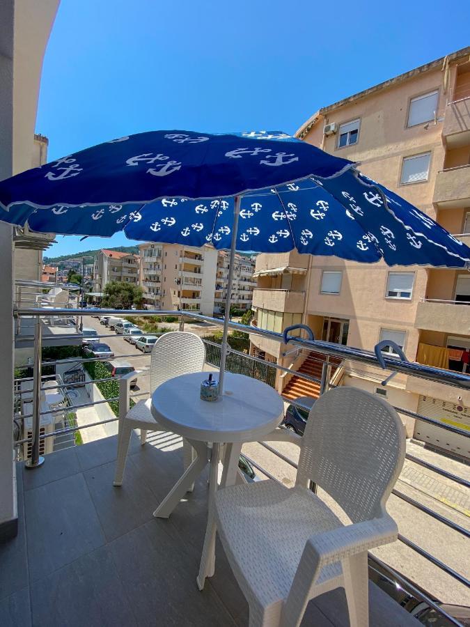 בודווה Apartments Monika מראה חיצוני תמונה